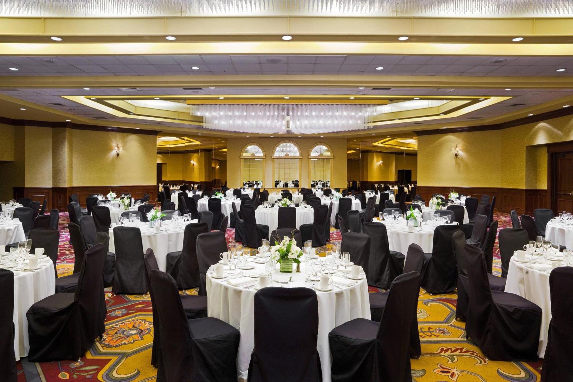 Sheraton Springfield Monarch Place Hotel Exterior foto